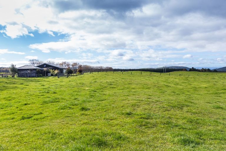 Photo of property in 280 Kawakawa Road, Marotiri, Taupo, 3377