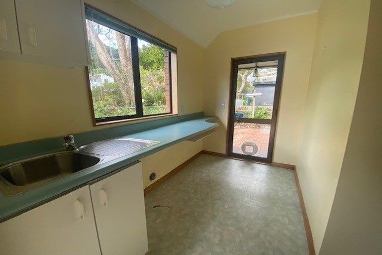 Photo of property in 16 Cheviot Road, Lowry Bay, Lower Hutt, 5013