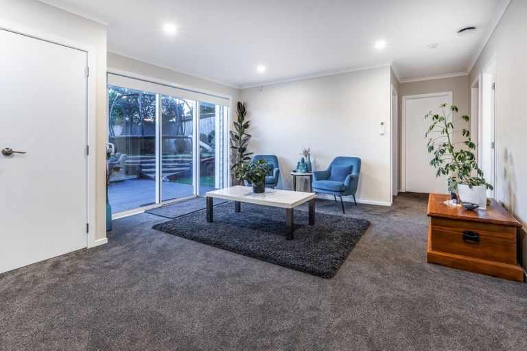 Photo of property in 21a Richard Street, Titahi Bay, Porirua, 5022