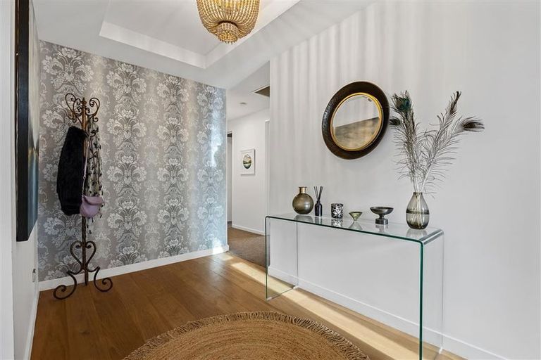 Photo of property in 128 Mays Road, St Albans, Christchurch, 8052