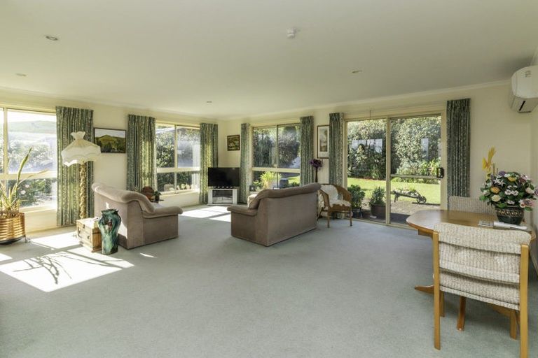 Photo of property in 43 Thames Road, Paeroa, 3600