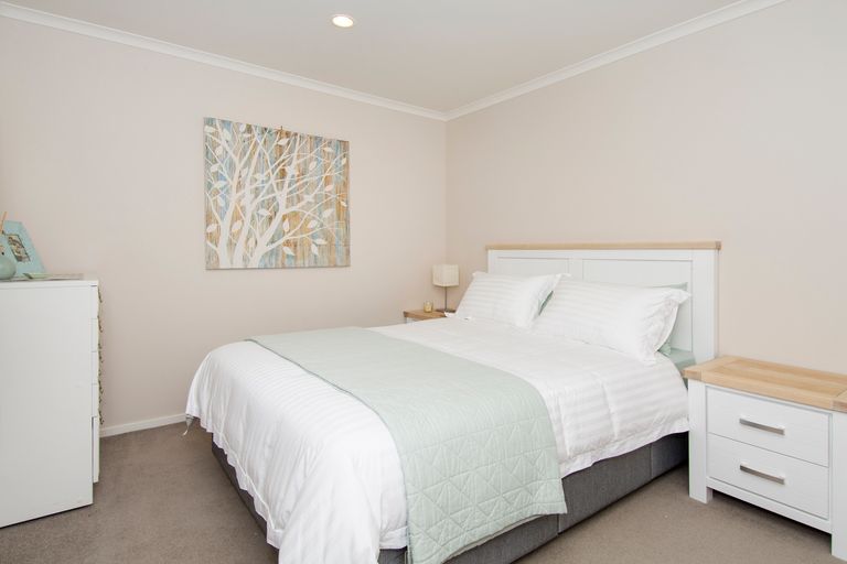 Photo of property in 39 Danny Place, Pyes Pa, Tauranga, 3112