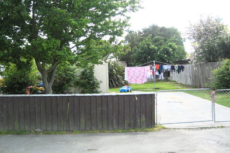 Photo of property in 62 Lambeth Crescent, Redwood, Christchurch, 8051