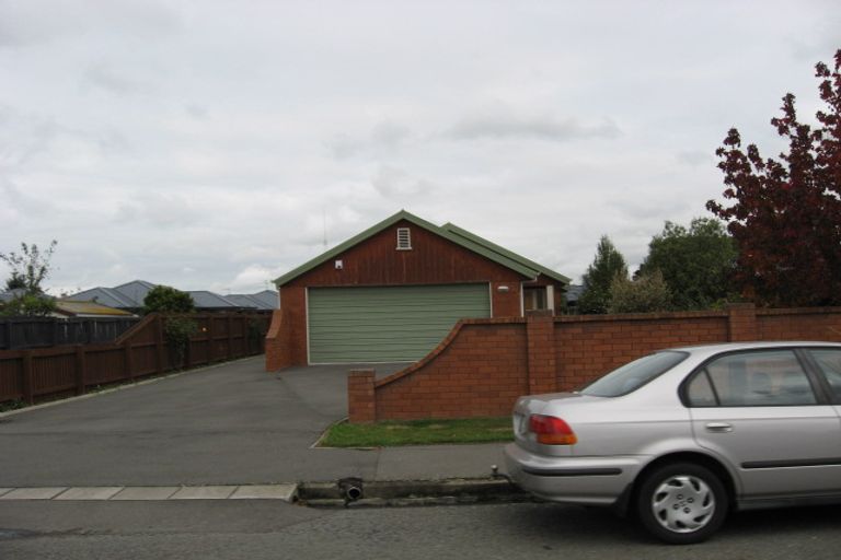 Photo of property in 14 Grassmere Street, Papanui, Christchurch, 8052