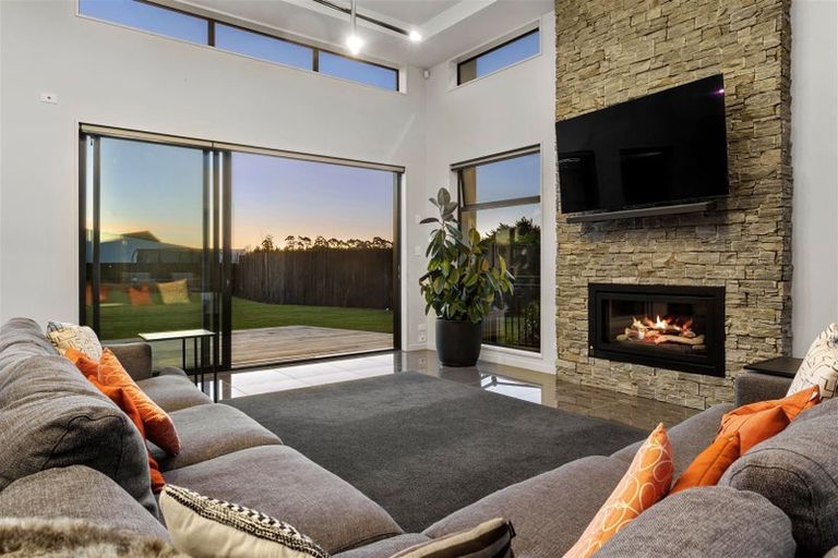 Photo of property in 711 Hills Road, Marshland, Christchurch, 8051