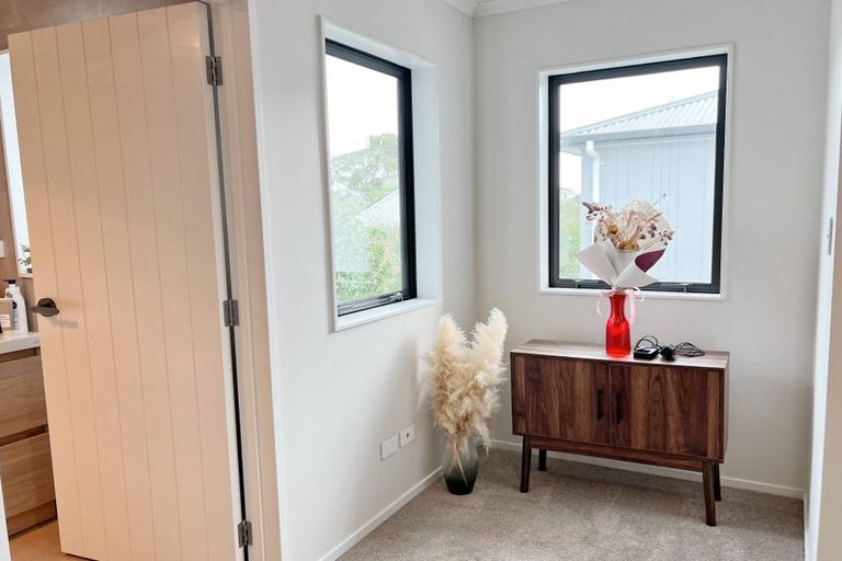 Photo of property in 2f Millen Avenue, Pakuranga, Auckland, 2010