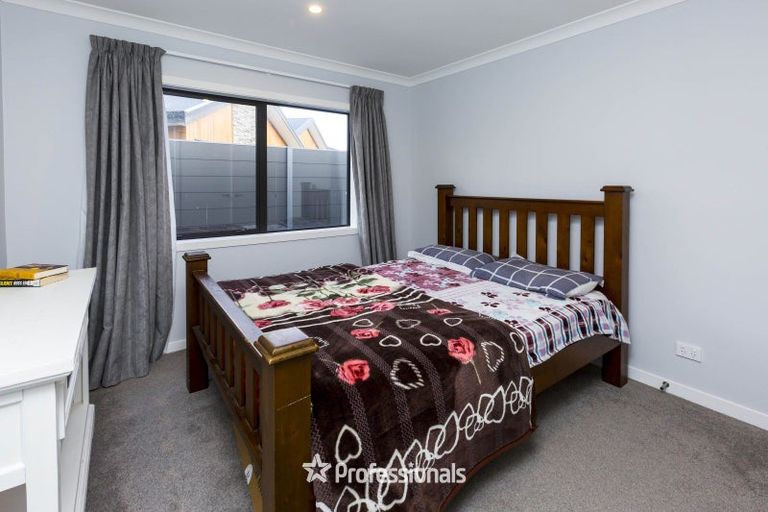 Photo of property in 10 Kerrigan Crescent, Wallaceville, Upper Hutt, 5018