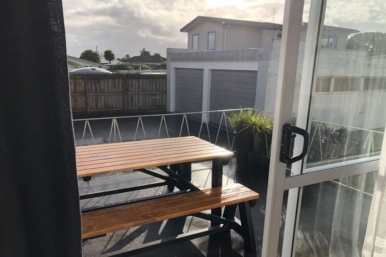 Photo of property in 178 Puhinui Road, Papatoetoe, Auckland, 2104