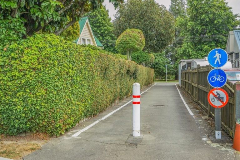 Photo of property in 2/4 Byron Place, Stoke, Nelson, 7011