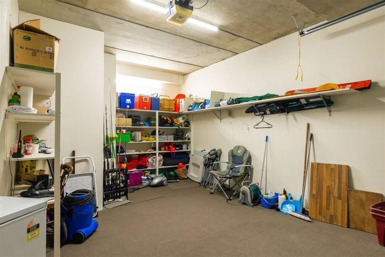 Photo of property in 3/45 Beach Road, Waikawa, Picton, 7220