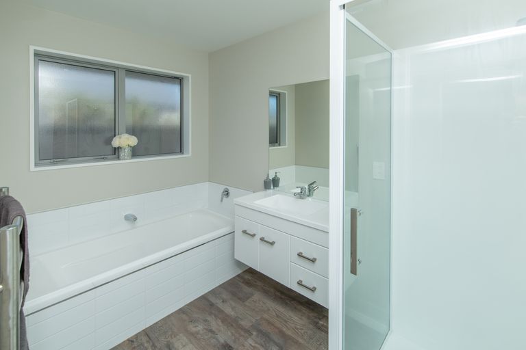 Photo of property in 76 Stanford Way, Rolleston, 7615