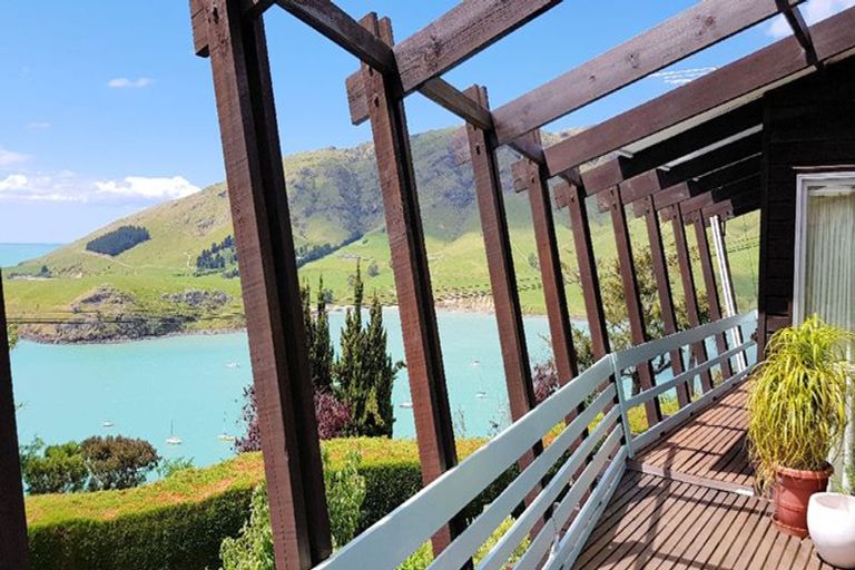 Photo of property in 20 Te Ra Crescent, Diamond Harbour, 8972