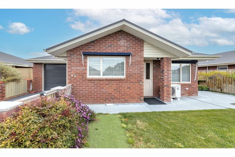 Photo of property in 29 Saltaire Street, North New Brighton, Christchurch, 8083