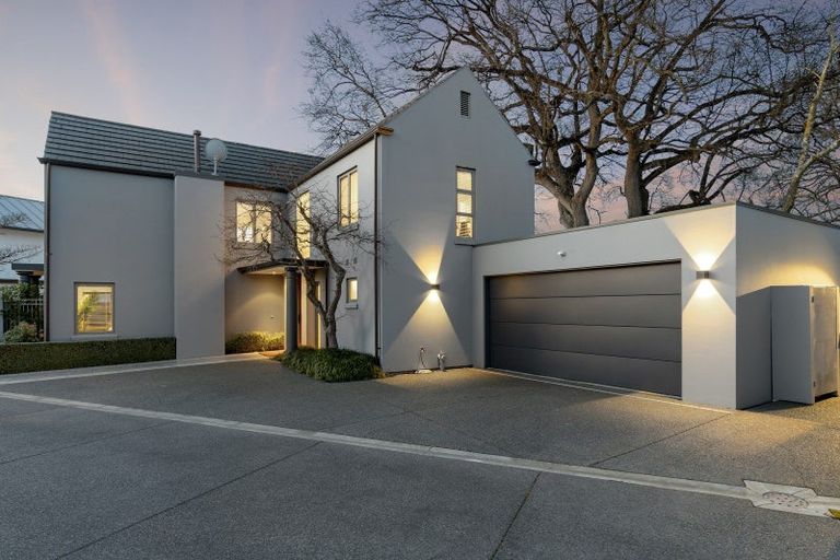 Photo of property in 44a Mcdougall Avenue, St Albans, Christchurch, 8014