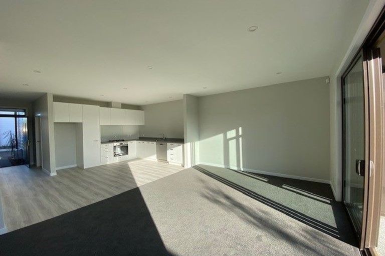 Photo of property in 43 Ron Deal Way, Epuni, Lower Hutt, 5011