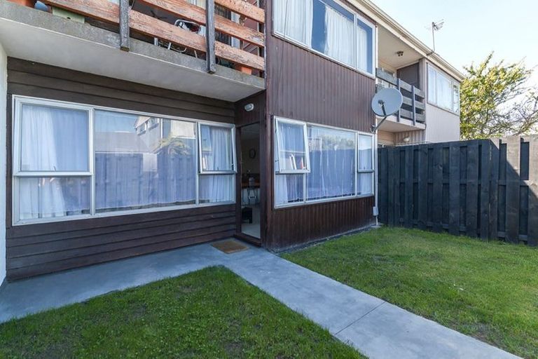Photo of property in 2/41 Hastings Street West, Sydenham, Christchurch, 8023