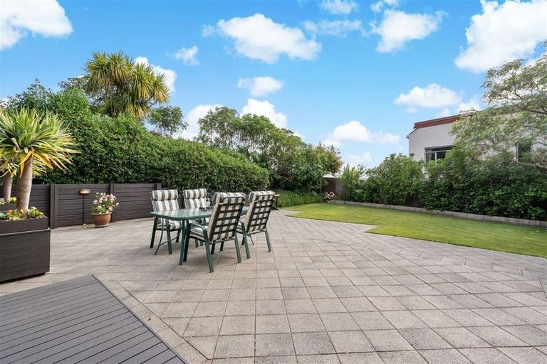 Photo of property in 7 Eynsham Court, Dannemora, Auckland, 2016