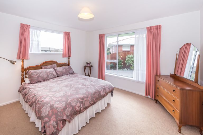 Photo of property in 12 Chevy Place, Hoon Hay, Christchurch, 8025