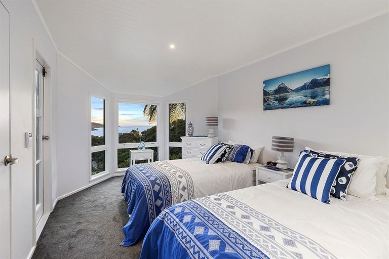 Photo of property in 29 The Track, Plimmerton, Porirua, 5026