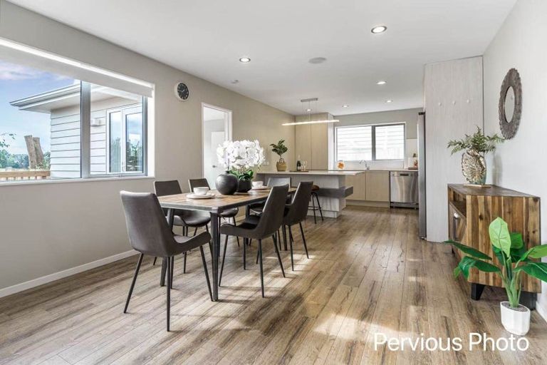 Photo of property in 18 Celeste Place, Totara Vale, Auckland, 0627