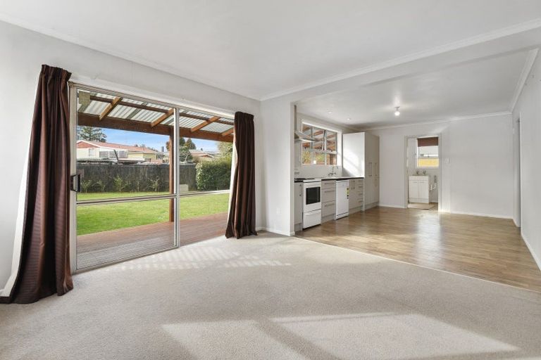 Photo of property in 17 Saint Andrews Drive, Tokoroa, 3420