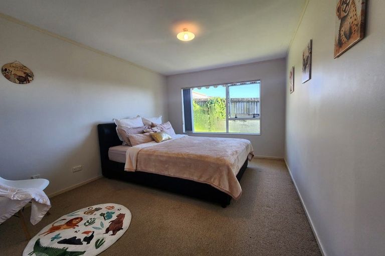 Photo of property in 2/8 Mangarata Avenue, Papatoetoe, Auckland, 2025