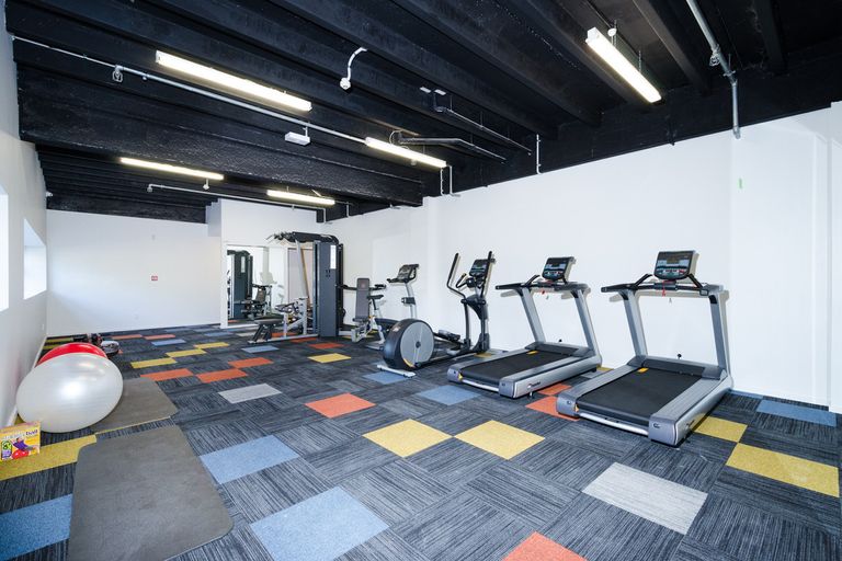 Photo of property in 30/11d Westward Ho, Glen Eden, Auckland, 0602