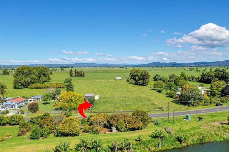 Photo of property in 33-35 East Bank Road, Thornton, Whakatane, 3193