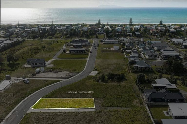 Photo of property in 62 Reel Road, Waihi Beach, 3611
