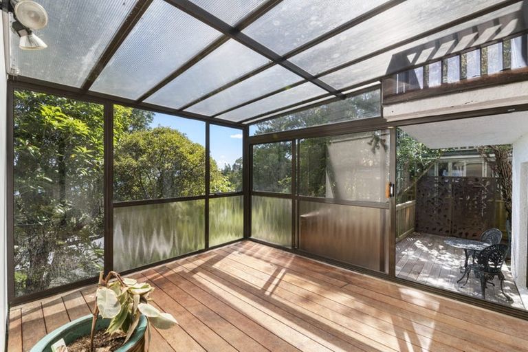 Photo of property in 1/78 Rangatira Road, Beach Haven, Auckland, 0626