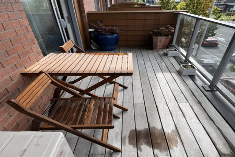 Photo of property in 202/160b Hobsonville Point Road, Hobsonville, Auckland, 0616