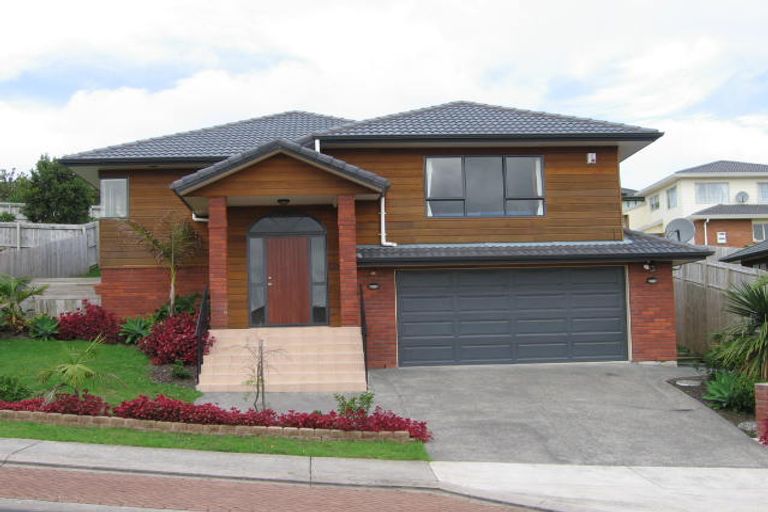 Photo of property in 27 Chadlington Avenue, Henderson, Auckland, 0612