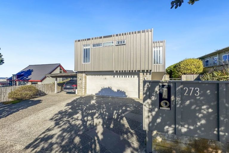 Photo of property in 273 Dowse Drive, Maungaraki, Lower Hutt, 5010