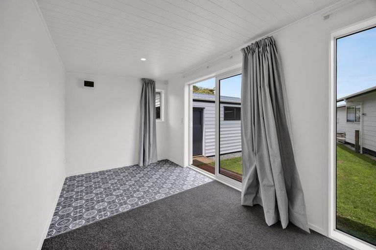 Photo of property in 4 Maralyn Place, Bell Block, New Plymouth, 4312