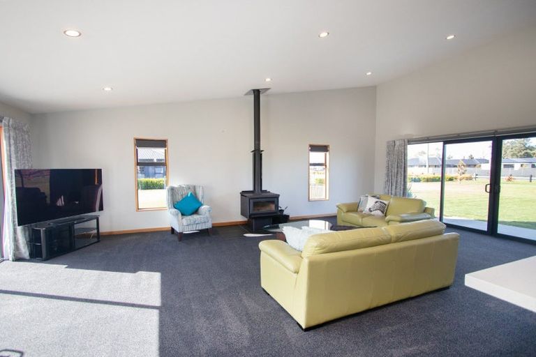 Photo of property in 142 Tarbottons Road, Tinwald, Ashburton, 7700