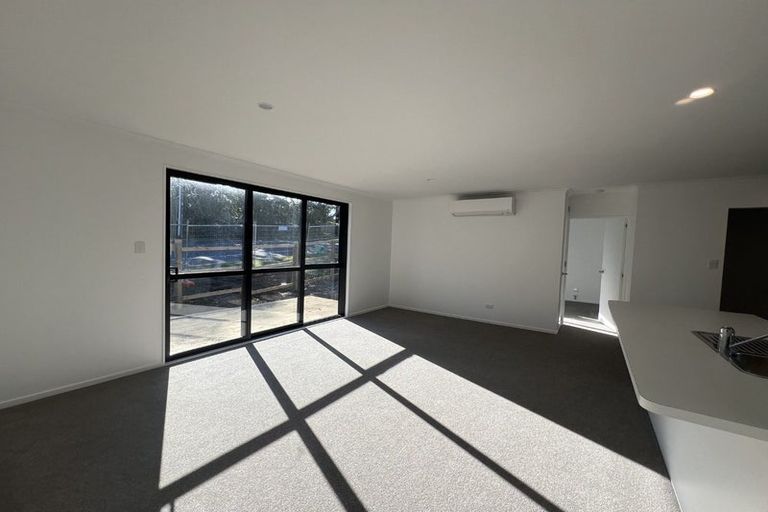 Photo of property in 71 Vipond Road, Stanmore Bay, Whangaparaoa, 0932