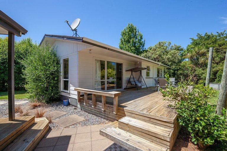 Photo of property in 1/11 Gibbs Place, Kinloch, Taupo, 3377