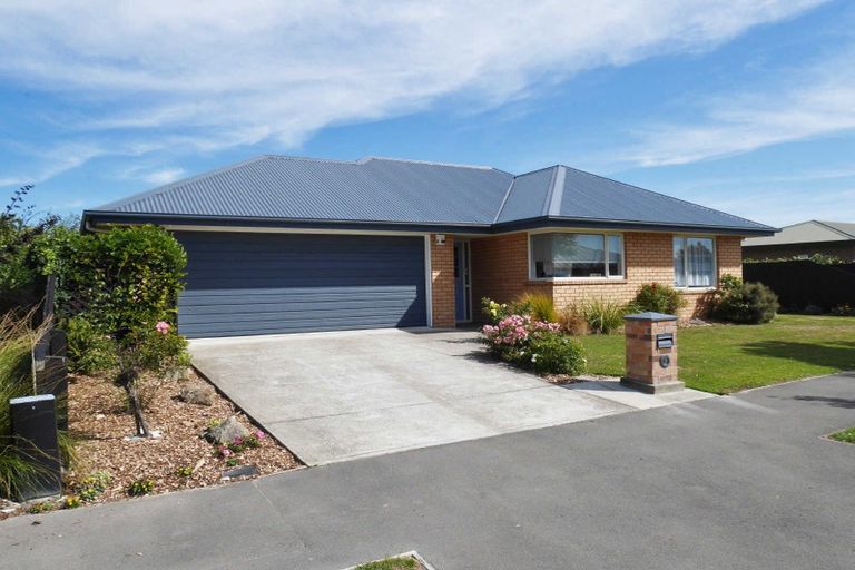 Photo of property in 22 Thistledown Place, Woolston, Christchurch, 8062
