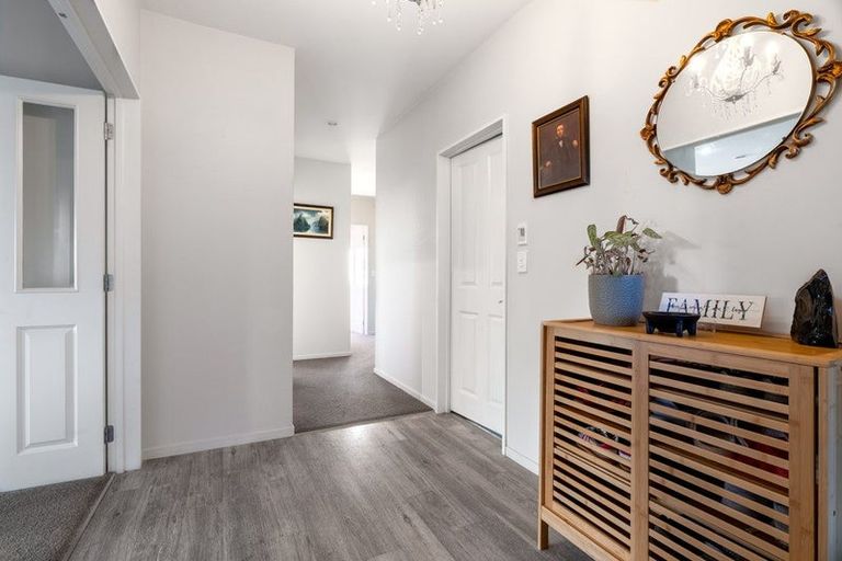 Photo of property in 1 Greenan Place, Doyleston, 7683