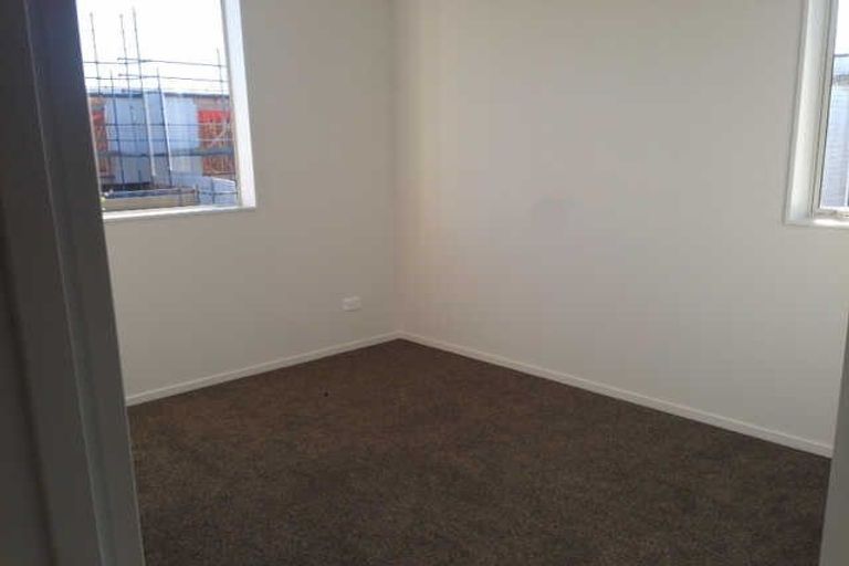 Photo of property in 57 Phar Lap Crescent, Takanini, 2112