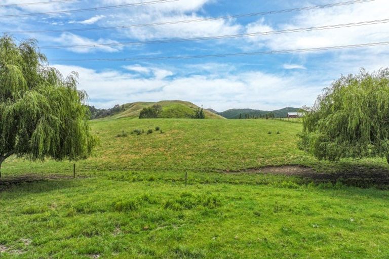 Photo of property in 880 Kopuku Road, Maramarua Forest, Pokeno, 2471