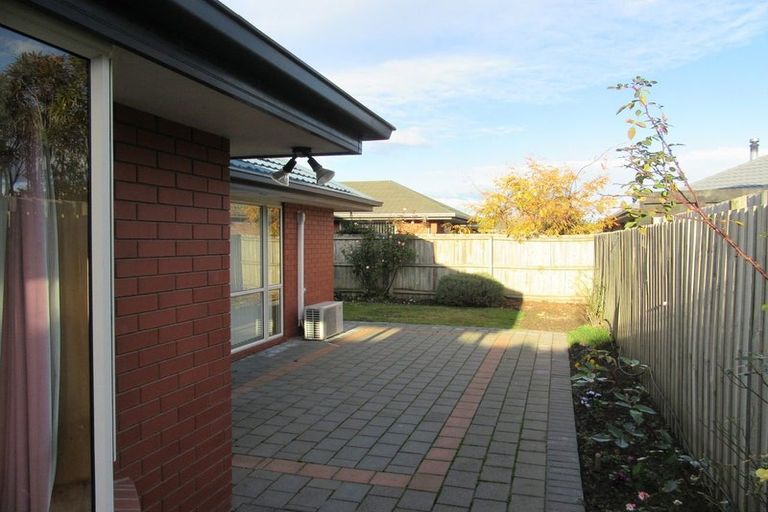 Photo of property in 1/3 Lantern Lane, Halswell, Christchurch, 8025