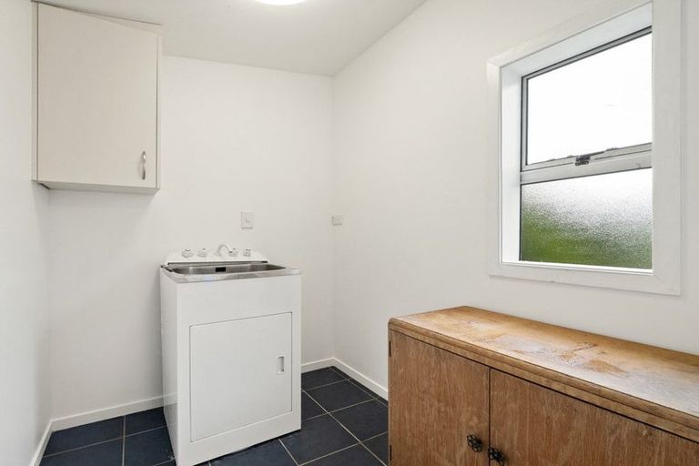 Photo of property in 12 Rainton Road, Kew, Dunedin, 9012