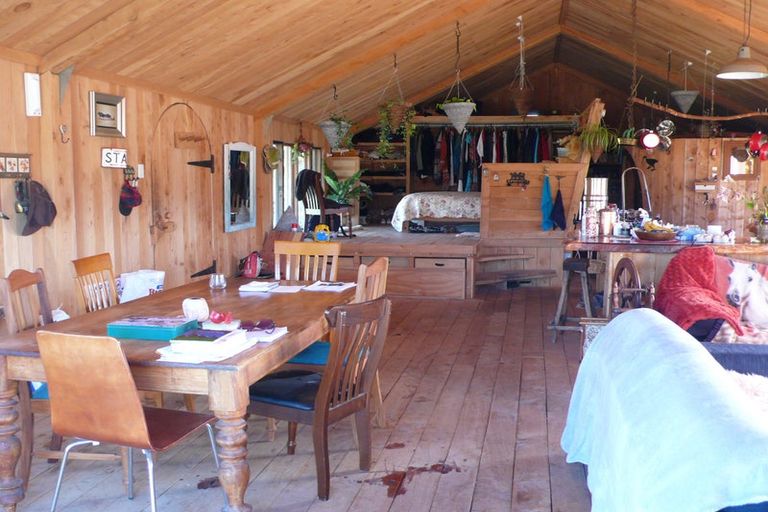 Photo of property in 9 Lewis Road, View Hill, Oxford, 7495