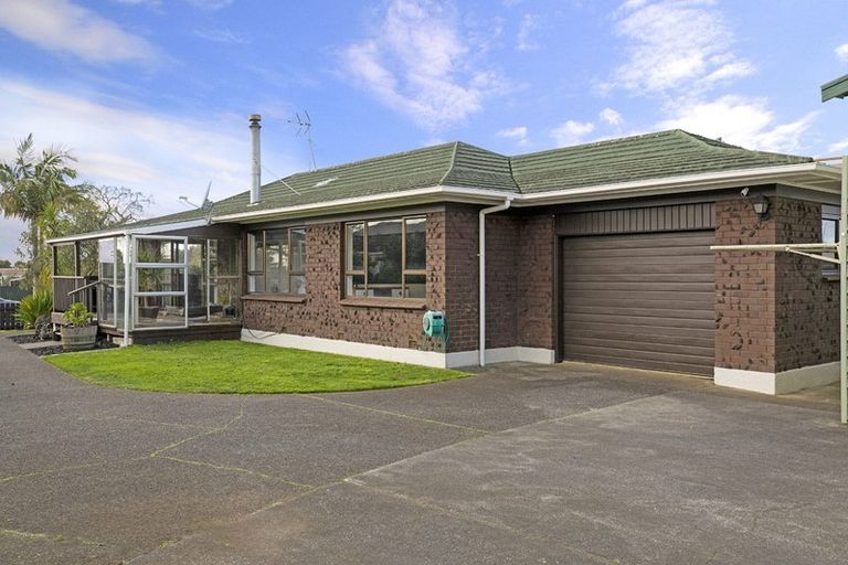 Photo of property in 54 Paterson Avenue West, Pukekohe, 2120