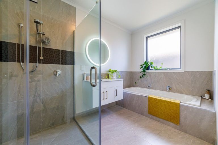 Photo of property in 31 Ruru Street, Cambridge, 3434