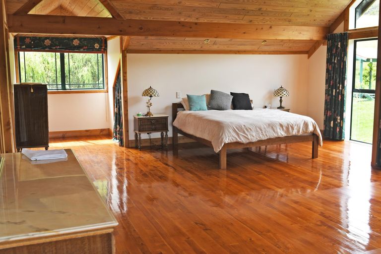 Photo of property in 64 Dennis Road, Kaipara Flats, Warkworth, 0981