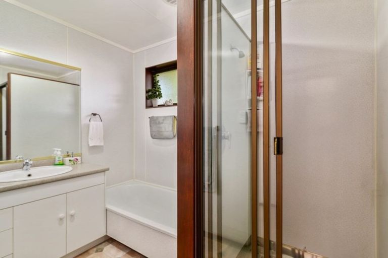 Photo of property in 38 Petrie Street, Pomare, Rotorua, 3015