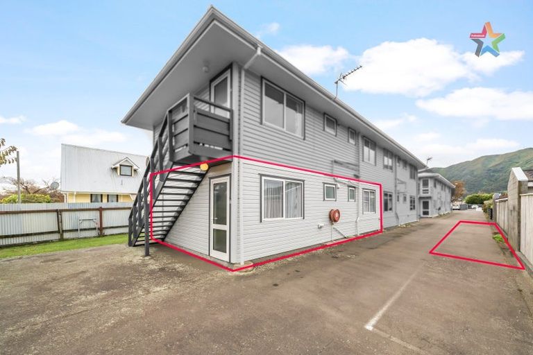 Photo of property in 40b Leighton Avenue, Waiwhetu, Lower Hutt, 5010