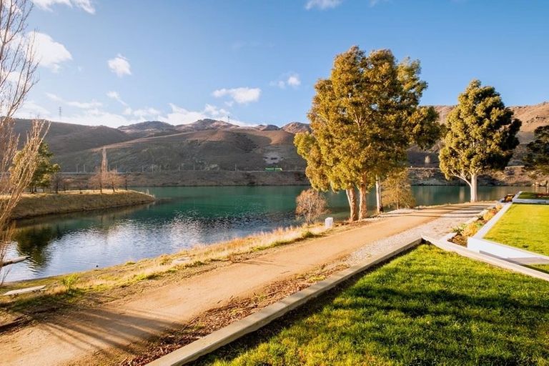 Photo of property in 25a Sunhaven Cove, Cromwell, 9310